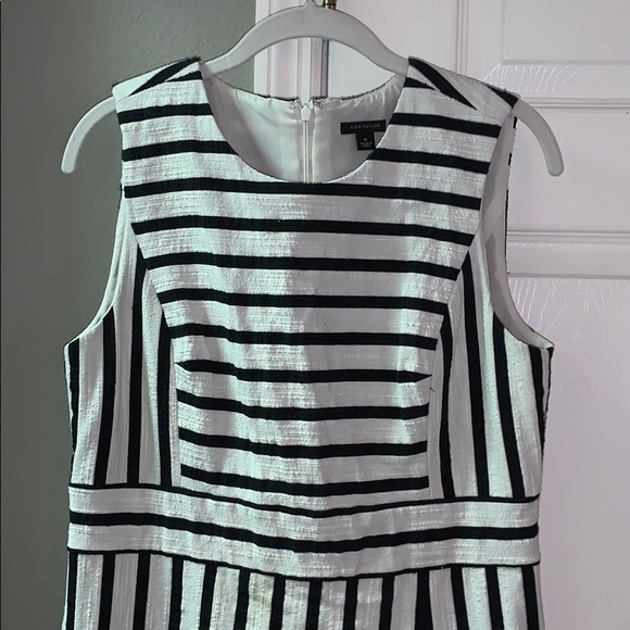 Ann Taylor Dresses & Skirts - Ann Taylor Work Dress